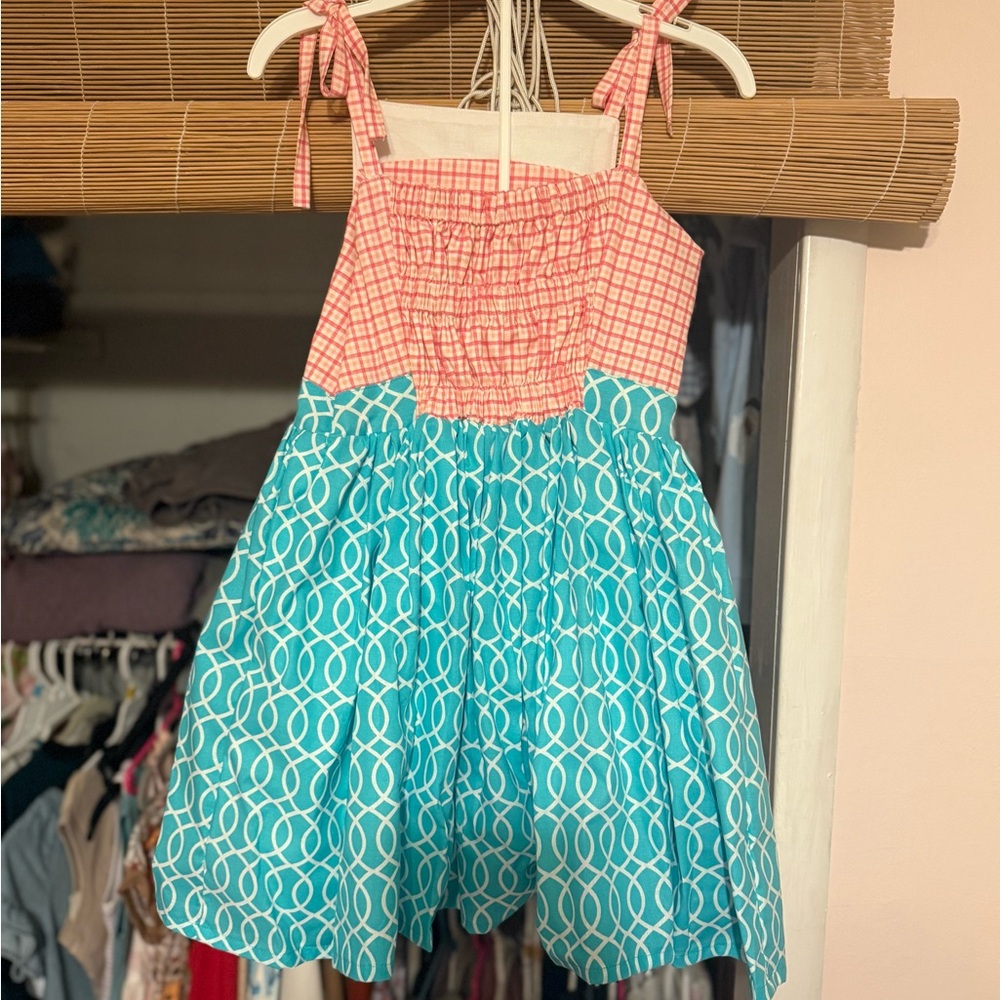 Western Vintaged Girls Dress with tie straps - Picture 4 of 5